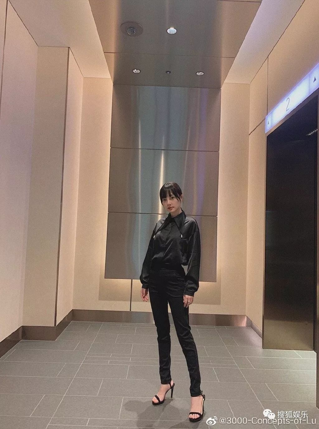 李小璐服装新品牌_李小璐巴黎时装周_李小璐休闲装/