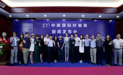 国内时装展会_上海时装周与北京时装周_国内时装周/