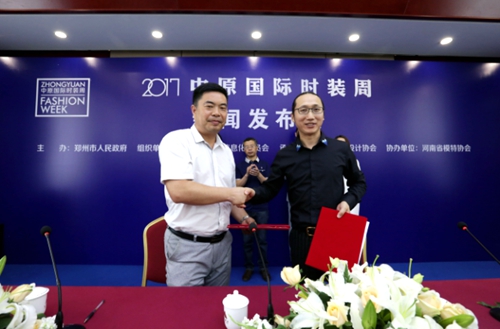 上海时装周与北京时装周_国内时装周_国内时装展会/