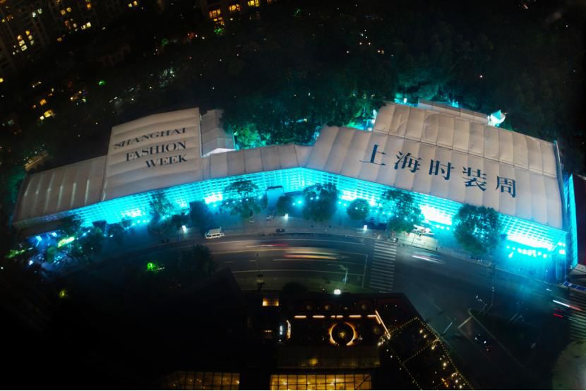 2020秋冬国际时装周_时装周2020秋冬时间_2022秋冬时装周