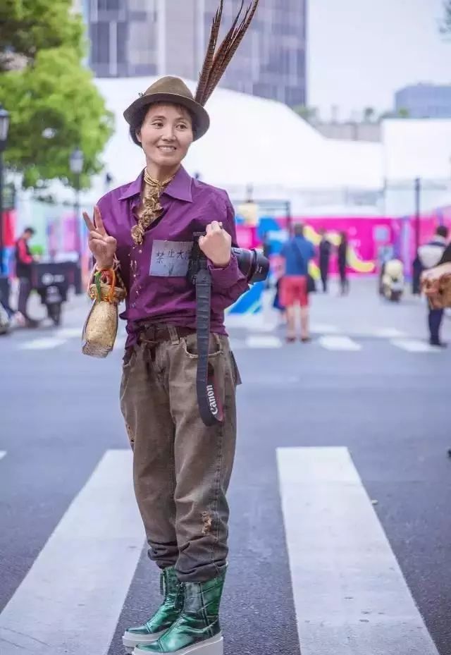 时装周款式图_时装周系列_时装周大全